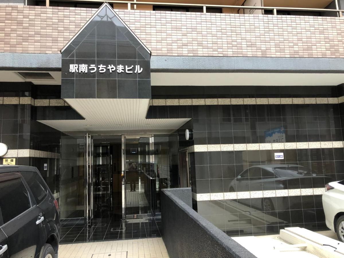 Ferienwohnung 駅南うちやまビルni Fukuoka  Exterior foto